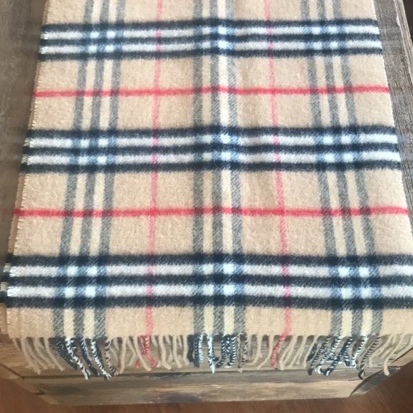 Vintage Burberrys nova check lambswool scarf - Picture 4 of 10